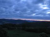 04 : 00