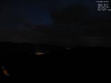 03 : 00