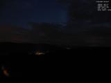 03 : 04