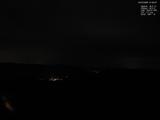 01 : 56