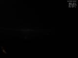 02 : 00