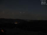 03 : 44
