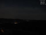 23 : 08