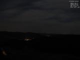 02 : 24