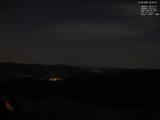 03 : 24