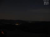 03 : 40