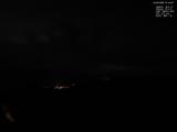 01 : 44
