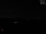 01 : 44