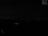 02 : 00