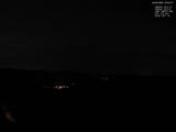 03 : 04