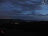 04 : 48