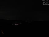 02 : 00