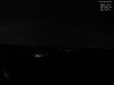 02 : 04