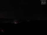 03 : 00