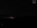 03 : 04
