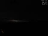 03 : 16