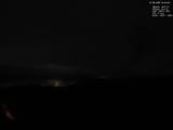 04 : 40