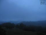 05 : 32