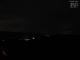 22 : 08