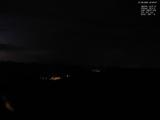 23 : 08
