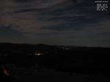 01 : 44