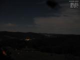 03 : 08