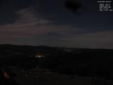 03 : 52