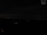 03 : 04