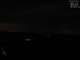 04 : 00