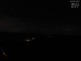 04 : 00