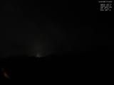 01 : 04