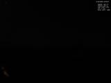 03 : 00