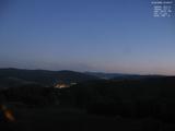 05 : 32