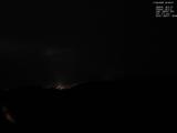 02 : 00