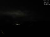 04 : 32