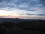 19 : 08