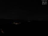 21 : 04