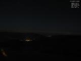 01 : 36
