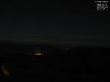 01 : 48
