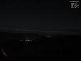 01 : 52