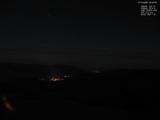 02 : 04