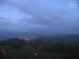 05 : 48