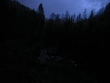 06 : 00