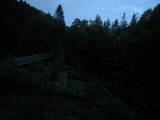 21 : 00