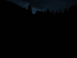 06 : 00