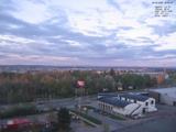 06 : 00
