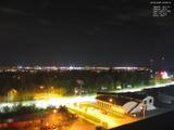 22 : 00