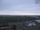 19 : 52