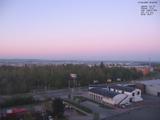 05 : 40
