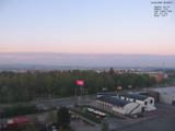 05 : 48